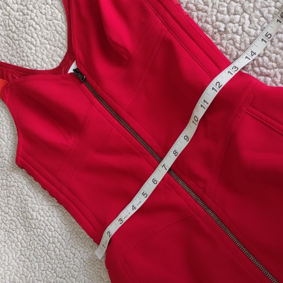 Moschino Size 4 Sleeveless Lace Up Front Zip Red Dress - Picture 7 of 13